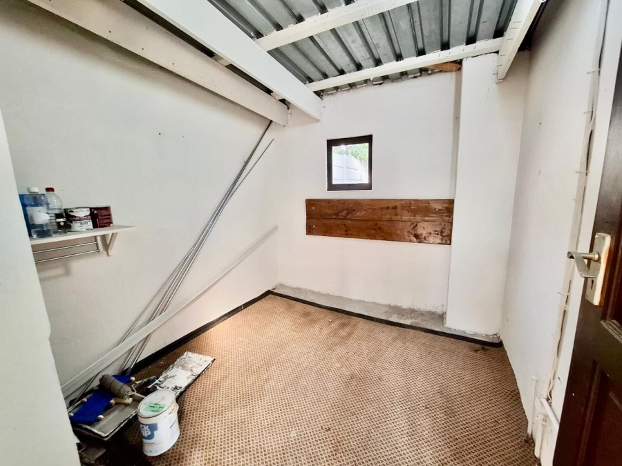 4 Bedroom Property for Sale in West Beach Western Cape